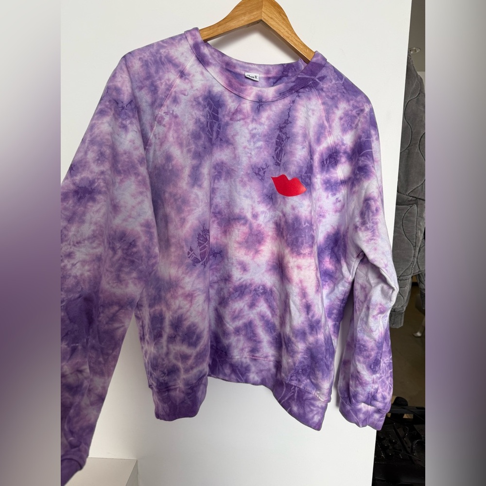 Brand New Claire V Poppy Tie Dye XL Crew Neck Sweater purple SO SOFT ๐ - Picture 2 of 13